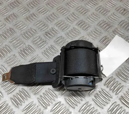 BMW X5 F15 Third row seat belt 7318387