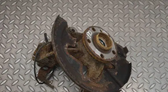 Volvo S80 Front wheel hub