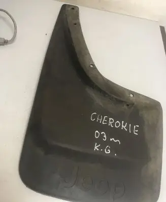 Jeep Cherokee III KJ Rear mudguard 82212020AD
