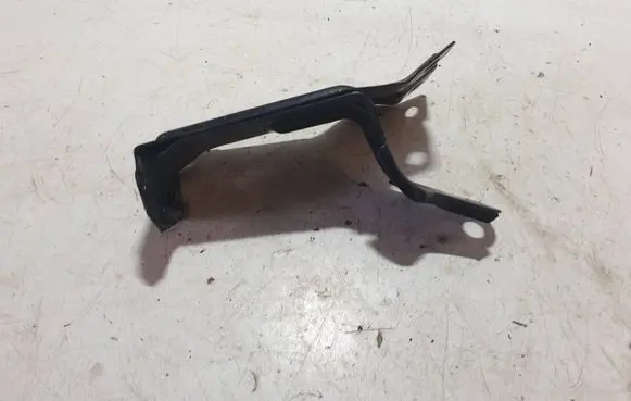 Volvo XC60 Radiator mount bracket 31261931 BQ9CC