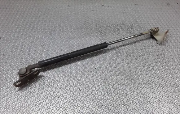 Nissan Navara D22 Rear window strut damper 
