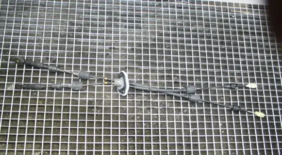 Hyundai i40 Gear shift cable linkage