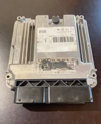 Audi A4 S4 B8 8K Engine control unit/module 03L906022MK 0281015583 7Z0906180