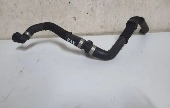 Mercedes-Benz E W212 Engine coolant pipe/hose 3018422