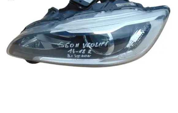 Volvo V60 Headlight/headlamp 31420261