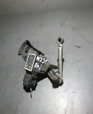 Mercedes-Benz S W221 Air suspension front height level sensor A0105427717