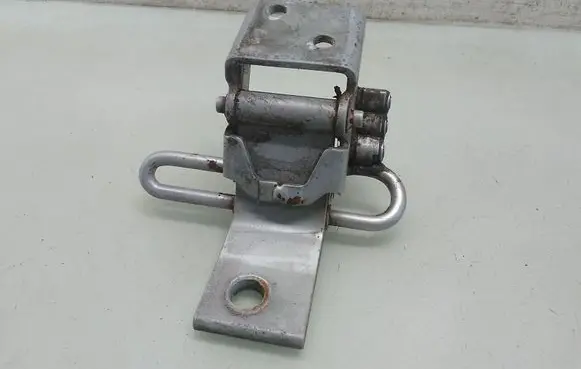 Front door lower hinge