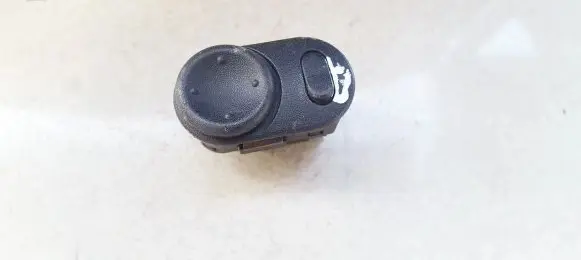 Opel Astra G Wing mirror switch 09175161
