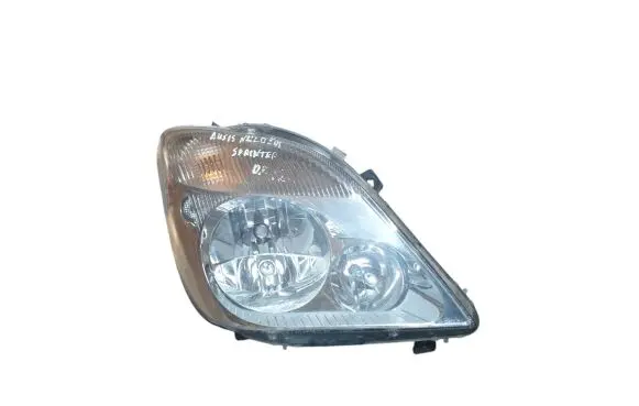 Mercedes-Benz Sprinter W906 Headlight/headlamp A9068200261