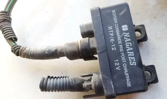 Volvo S40, V40 Glow plug pre-heat relay 7700107794