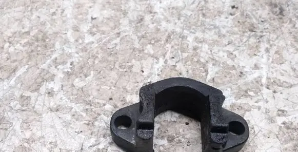 BMW X5 E53 Fuel Injector clamp holder