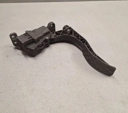 Audi A6 S6 C6 4F Accelerator throttle pedal 4F1723523A 6PV00898404
