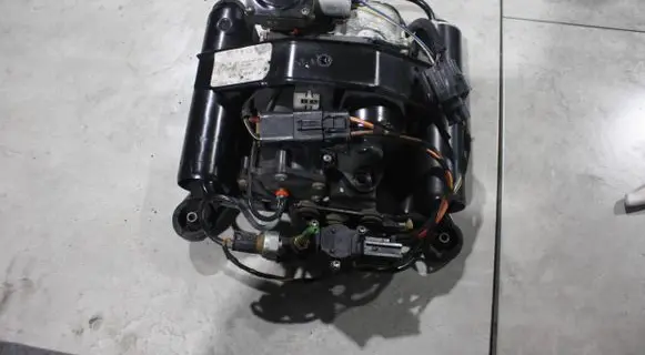 Land Rover Range Rover Sport L320 Air suspension compressor/pump RQL500041 RQU500690 RQG500140