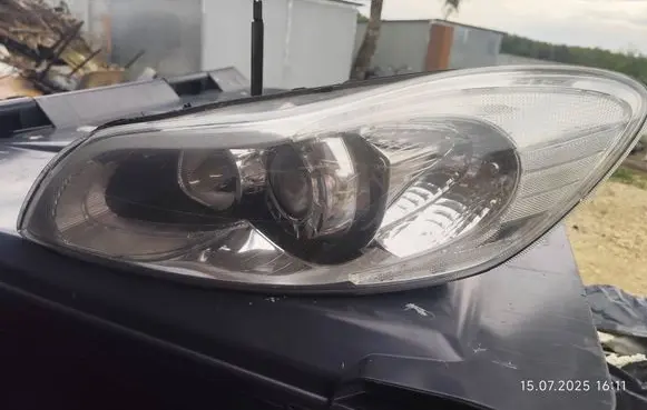 Volvo C30 Headlight/headlamp 31214805 0301255601