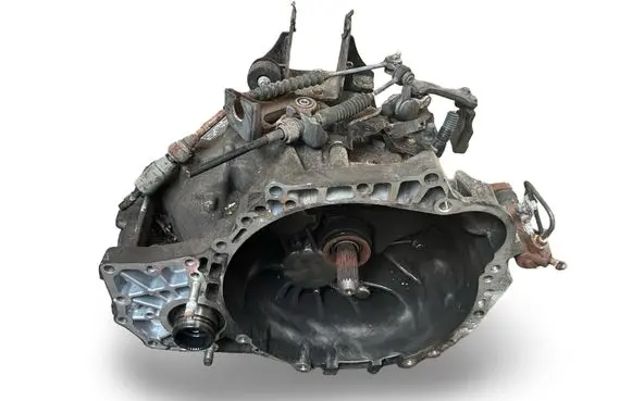 Toyota RAV 4 (XA30) Manual 6 speed gearbox 3030042210