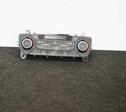 Ford Focus Interior fan control switch 