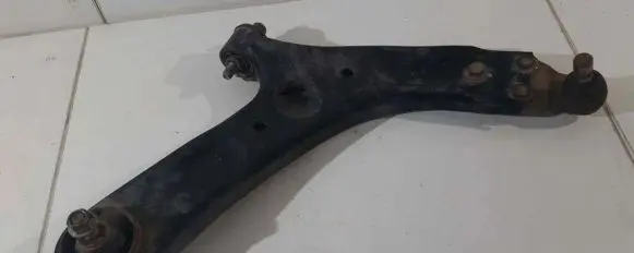 KIA Soul Front lower control arm/wishbone