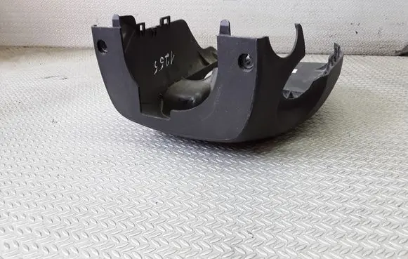 Toyota Yaris Steering wheel column trim