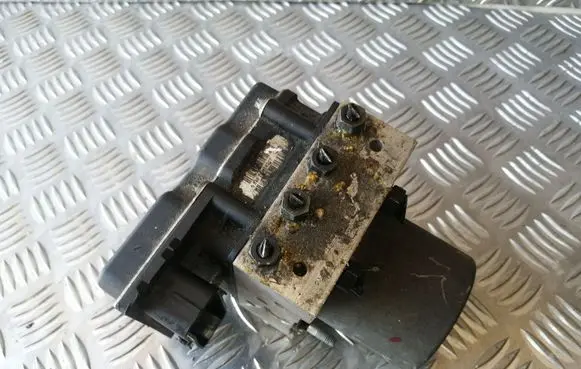 Audi A4 S4 B7 8E 8H ABS Pump 8E0910517H 0265950474