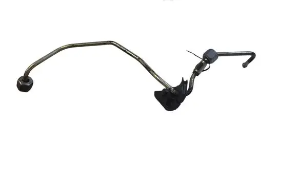 Fuel injector supply line/pipe