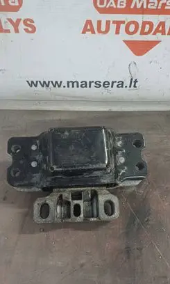 Volkswagen Golf Plus Engine mount bracket 173149