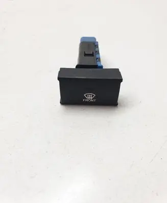 Hyundai Santa Fe Windscreen/window heater switch 621W05010