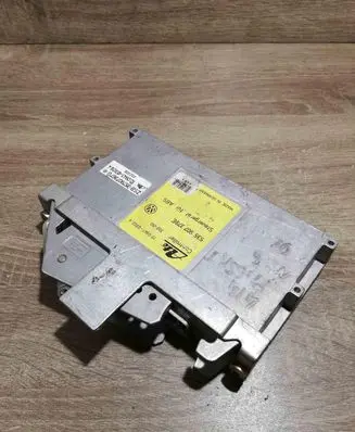 Volkswagen PASSAT B4 ABS control unit/module 535907379E