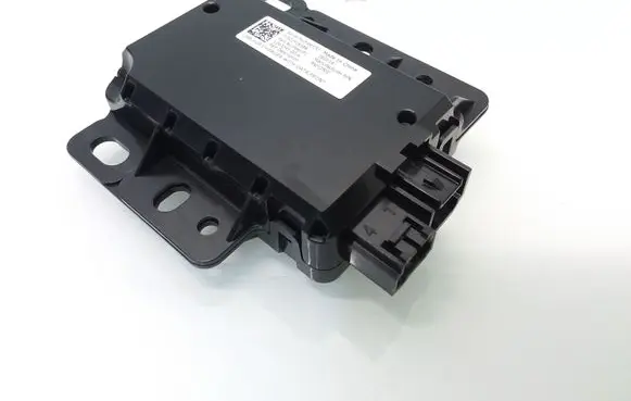 Tesla Model 3 USB control unit 109329500A 35012502