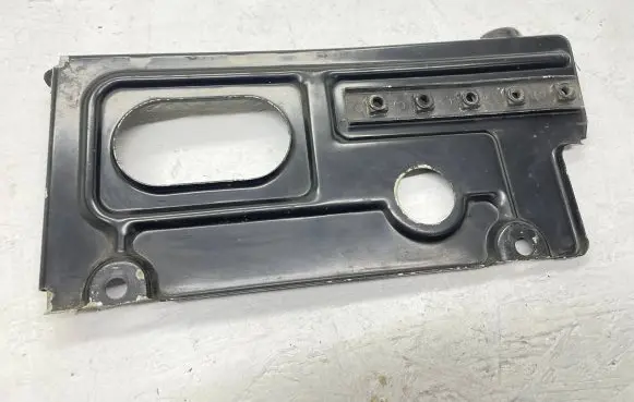 Audi A6 S6 C5 4B Battery tray 4B1805213
