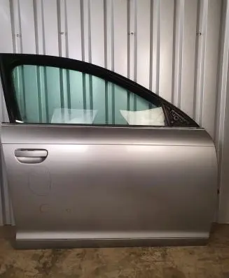Audi A6 S6 C6 4F Front door