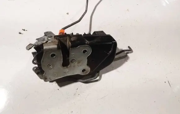 Chrysler Voyager Front door lock 