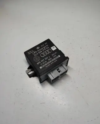 Audi A3 S3 8P Light module LCM 8P0907357J 5LA00837904