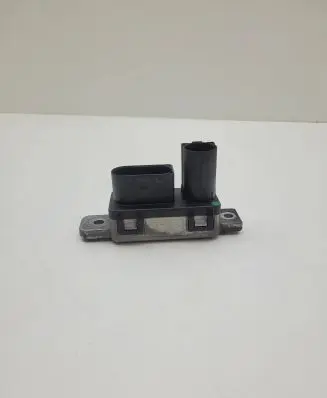 Volvo V40 Glow plug pre-heat relay 31431776 0281003145
