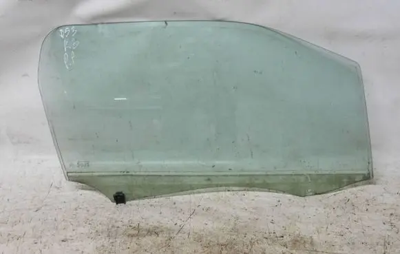 Citroen DS3 Front door window glass four-door 43R007951 DOT24M19AS2 E000292