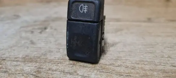 Volvo 850 Fog light switch 9128269