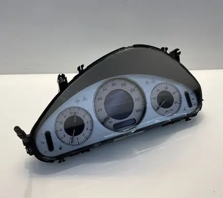 Mercedes-Benz E W211 Speedometer (instrument cluster) A2115401248 11008033001 2115401248