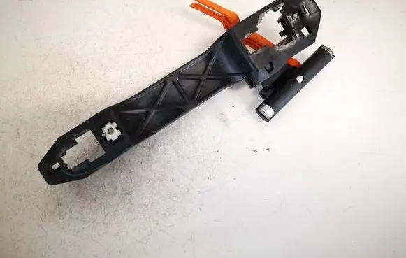 Suzuki SX4 S-Cross Front door exterior handle