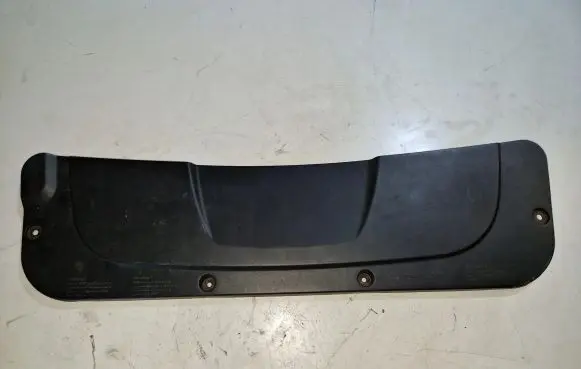 BMW 7 E65 E66 Radiator trim 11147788914