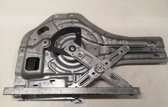 Hyundai Tucson JM Rear door window regulator with motor 834802E010