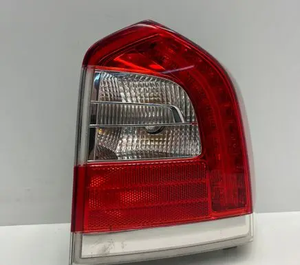 Volvo V70 Rear/tail lights 31395960 0115270200149850