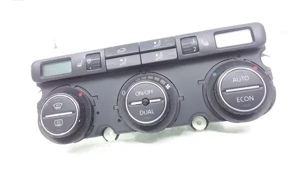 Volkswagen PASSAT B6 Climate control unit 74677532