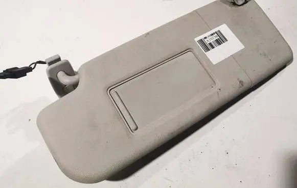 Volkswagen Golf Plus Sun visor