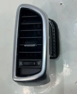 Porsche Cayenne (92A) Dashboard side air vent grill/cover trim 7P5819703B