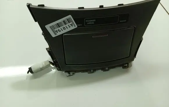 Toyota Avensis T270 Car ashtray 5880405100 58804-05100