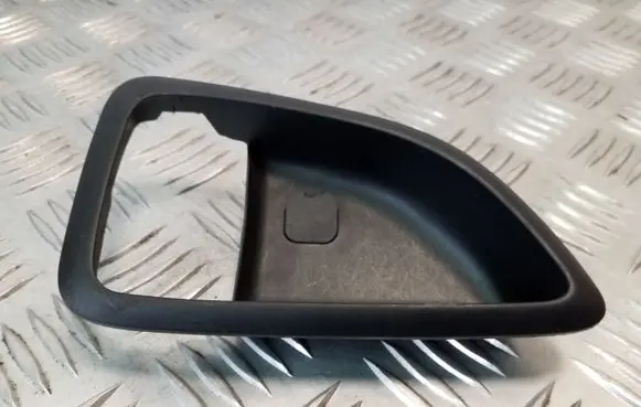 Hyundai ix35 Rear door handle cover 826112S000