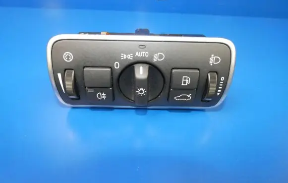 Volvo S60 Light switch 30739456