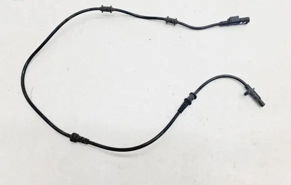 Mercedes-Benz B W246 W242 Front ABS sensor wiring A2465402510 2465402510