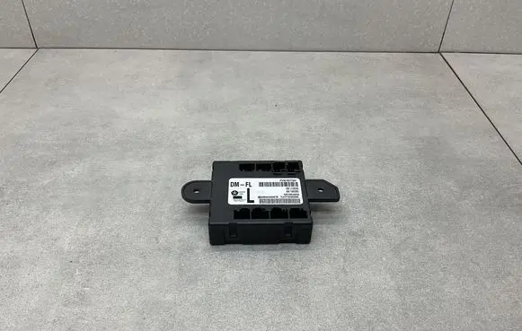 Jeep Grand Cherokee Door control unit/module 68155773AF