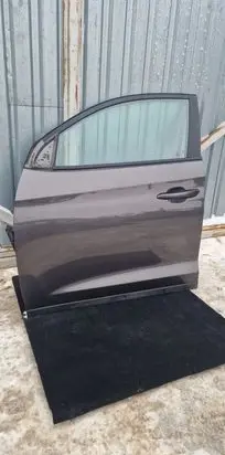 Hyundai Tucson TL Front door 