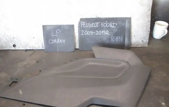 Peugeot 5008 Seat and door cards trim set 